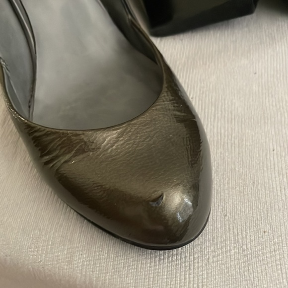 Nine West 6.5 Gray Funky-Heeled Pumps - Picture 6 of 6